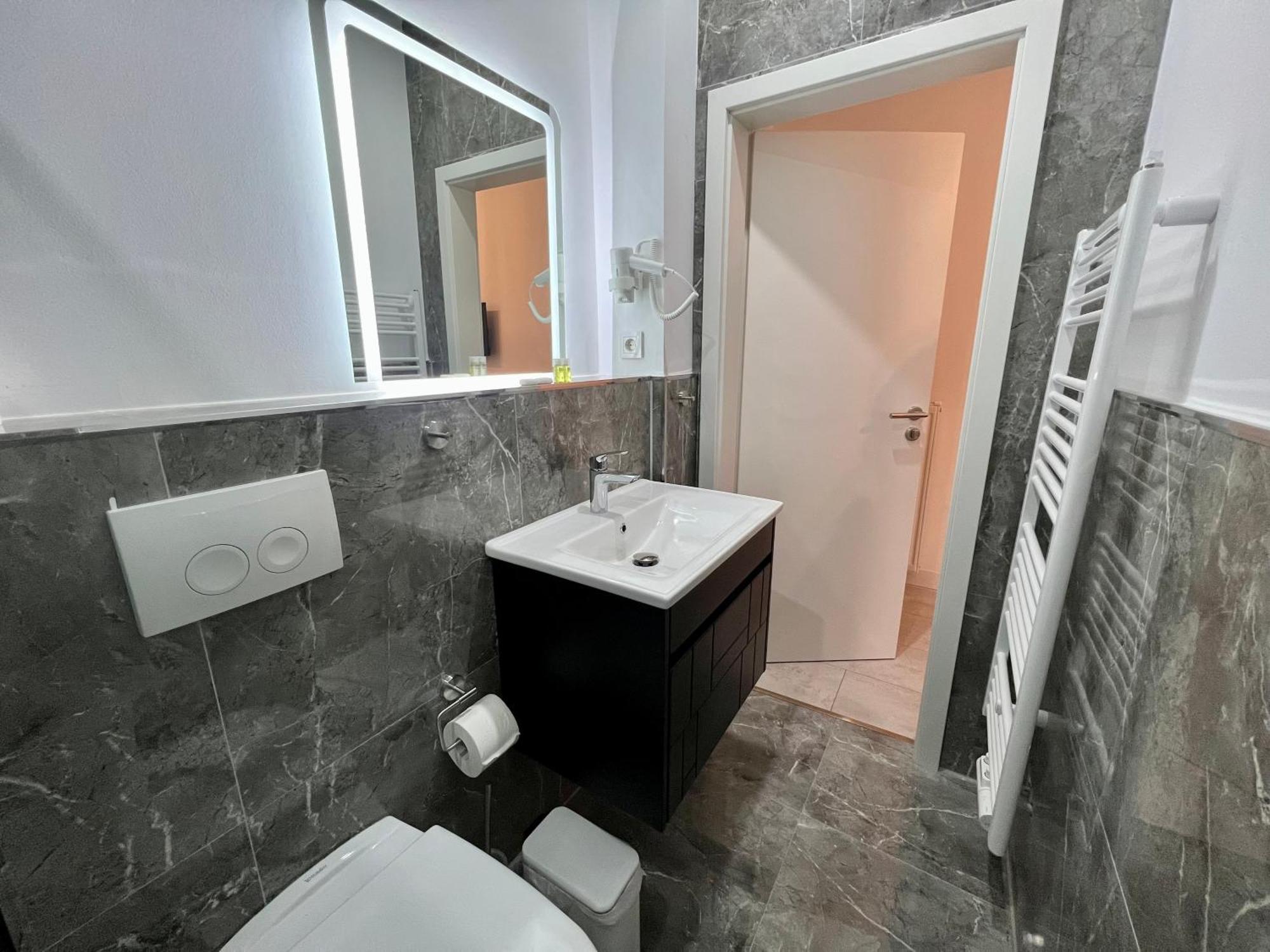 Durmaz Hotel Hannover Esterno foto